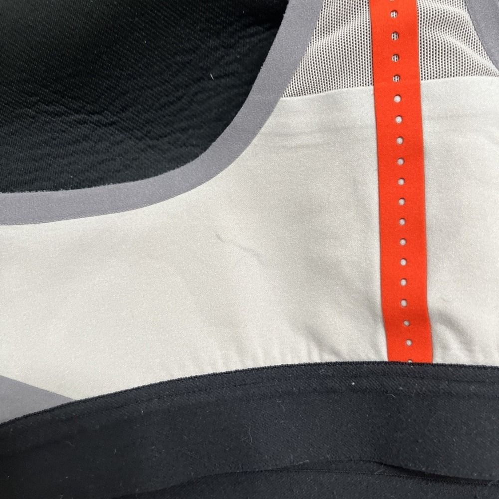 Nike Motion Adapt HIGH-Support Compression Sports Bra Size Large SM Grey #1557 - Picture 3 of 4